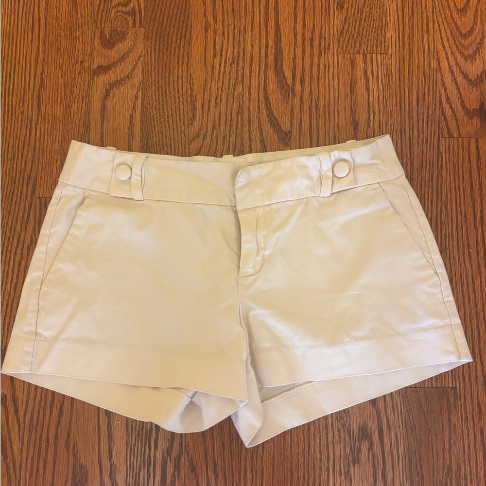 Banana Republic Chino Shorts Cream